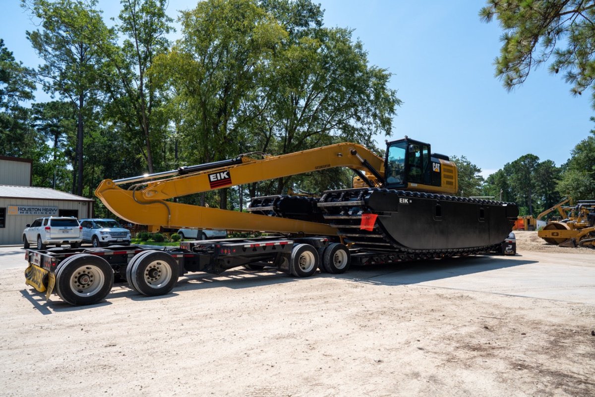 Caterpillar Excavator 2016 - 7927 Hours - EIK Solutions