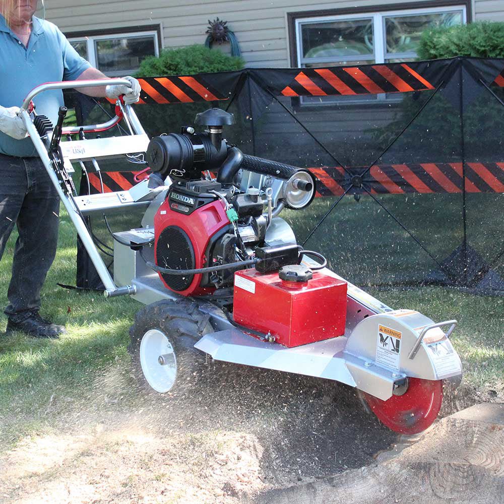 Dosko Stump Grinder | 20 HP Self-Propelled | Honda GX630 - Dosko