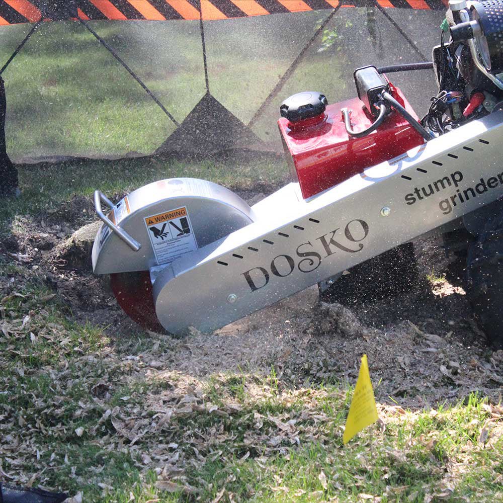 Dosko Stump Grinder | 20 HP Self-Propelled | Honda GX630 - Dosko